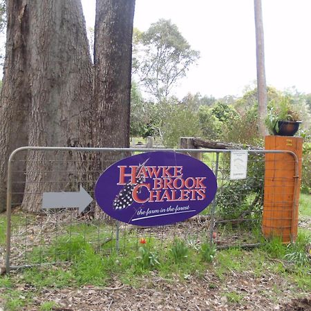 Hawke Brook Chalets Pemberton Esterno foto