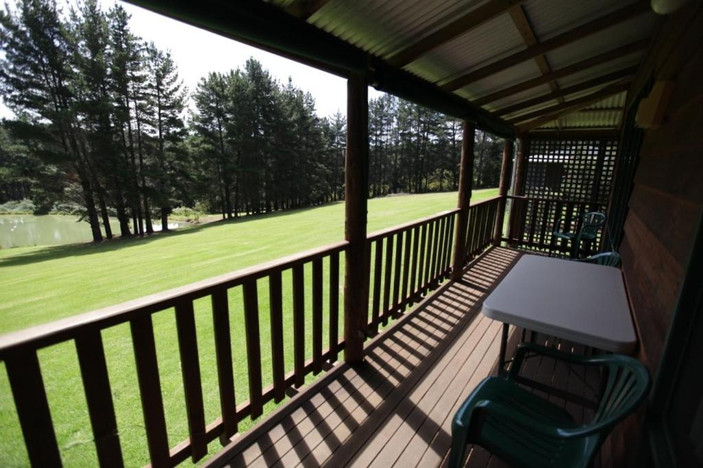 Hawke Brook Chalets Pemberton Esterno foto