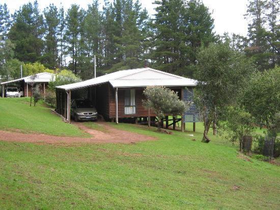 Hawke Brook Chalets Pemberton Esterno foto